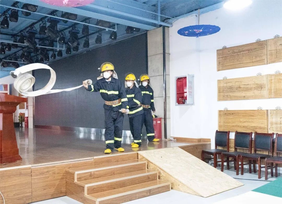 1668502460689679.jpg 1668502460689679.jpg