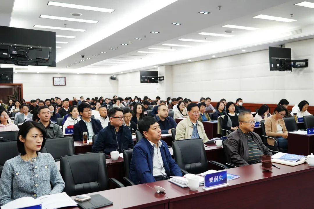 1698117043588123.jpg 1698117043588123.jpg